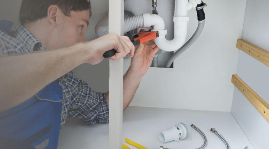 Professional Leak Detection Services in Holt, FL